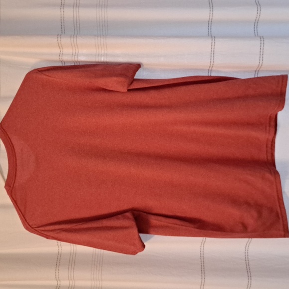 Mens red with blue logo stretchy polyester spiderman shirt like new marvel - Picture 4 of 4